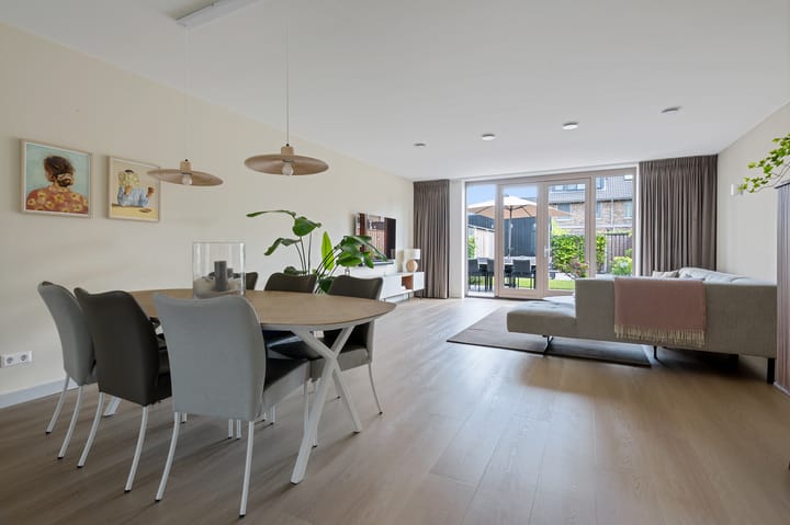 Foto 4 van Vlaserf 24