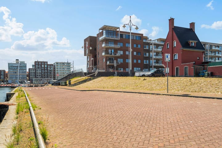 Foto 23 van Hellingweg 8-B