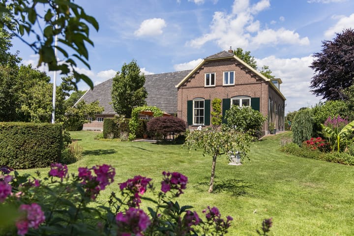 Foto 3 van Veenweg 8