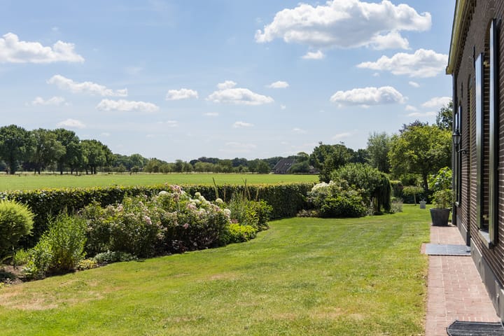 Foto 5 van Veenweg 8