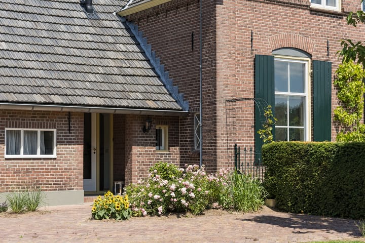 Photo 8 of Veenweg 8