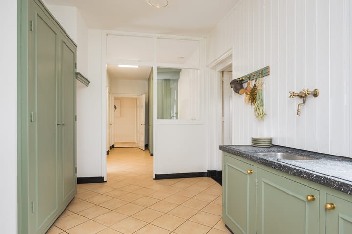 Photo 28 of Veenweg 8