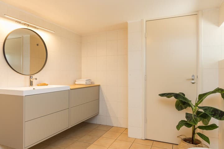 Photo 32 of Veenweg 8