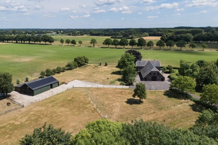 Photo 60 of Veenweg 8