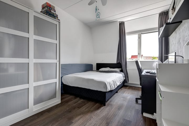 Photo 19 of Marskramer 117