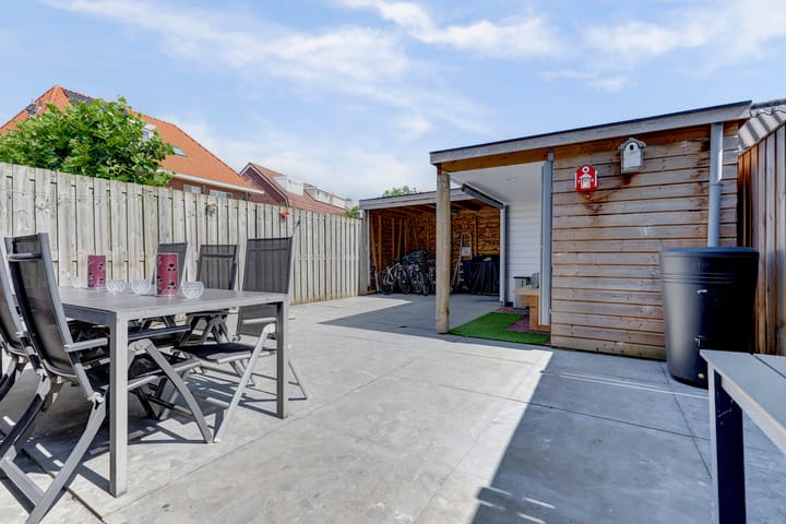 Photo 31 of Marskramer 117