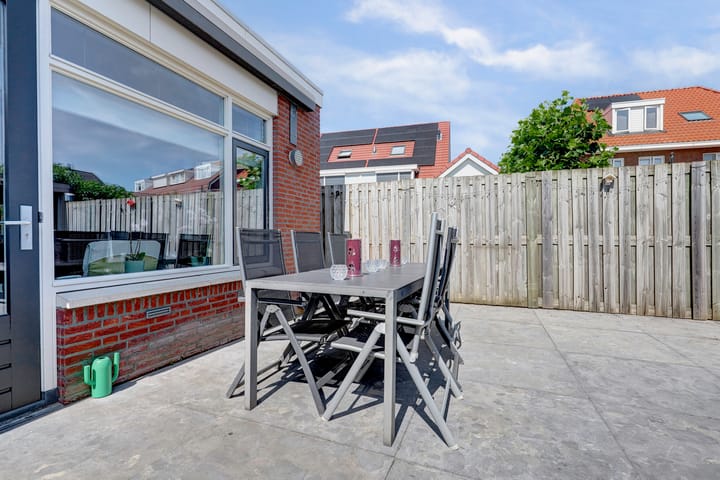 Photo 32 of Marskramer 117