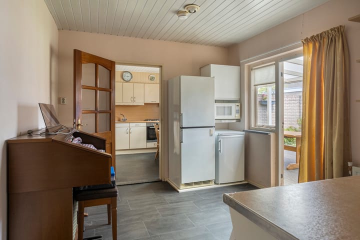 Photo 11 of Lariksweg 4