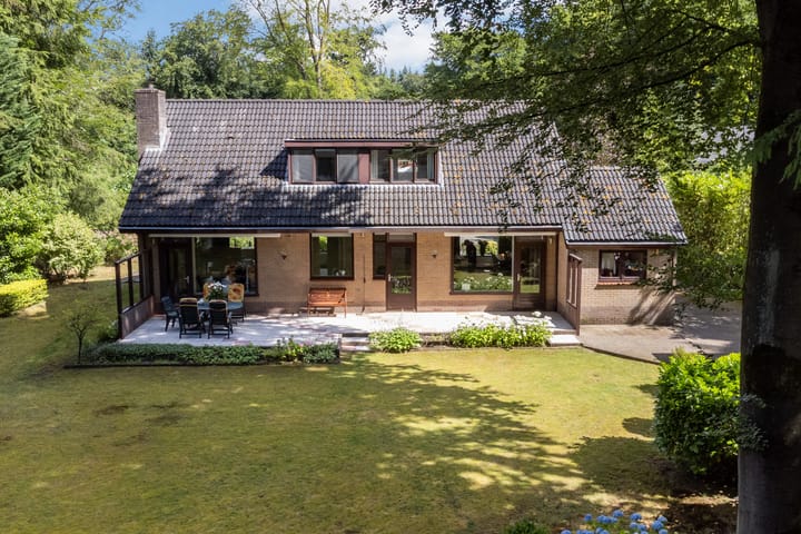 Foto 1 van Beatrixlaan 8