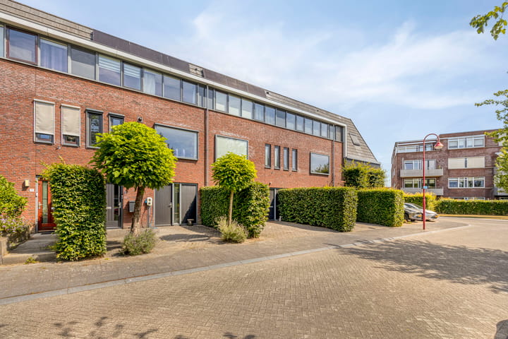 Foto 7 van Raperbeek 8