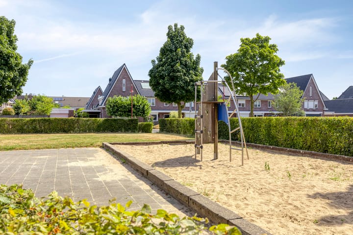 Foto 41 van Raperbeek 8