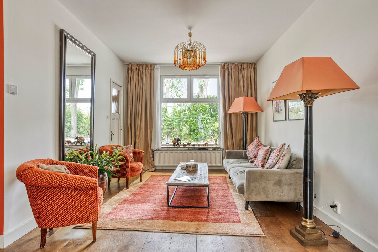 Foto 10 van Voorhout 169