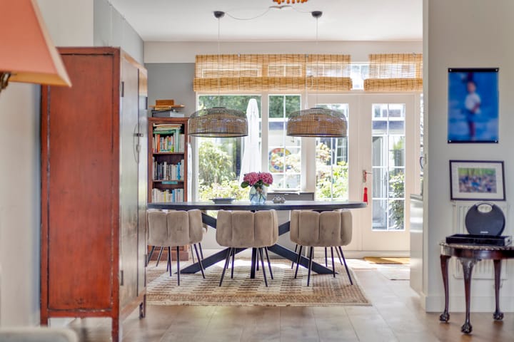 Foto 15 van Voorhout 169