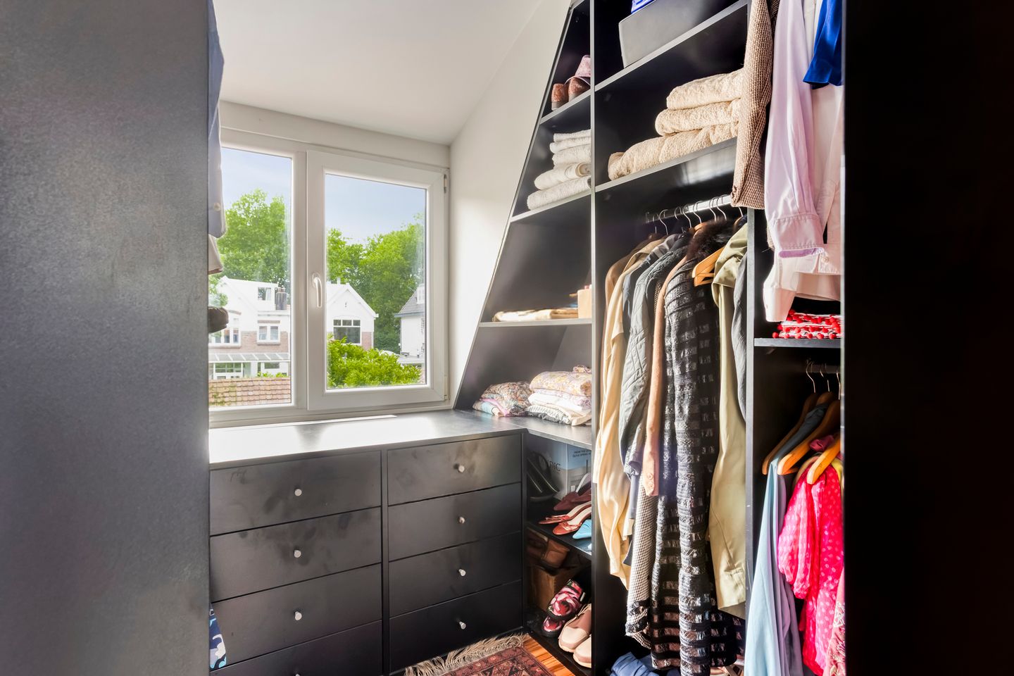 Foto 25 van Voorhout 169