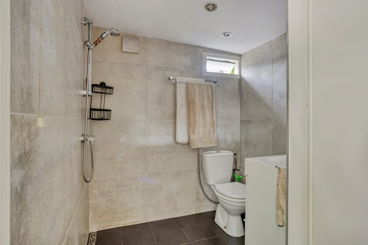 Foto 28 van Voorhout 169