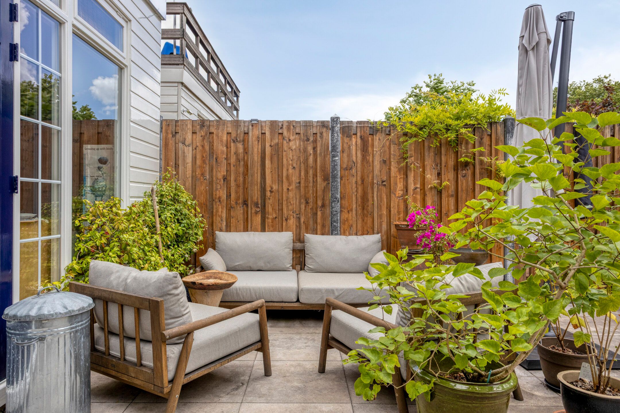 Foto 33 van Voorhout 169