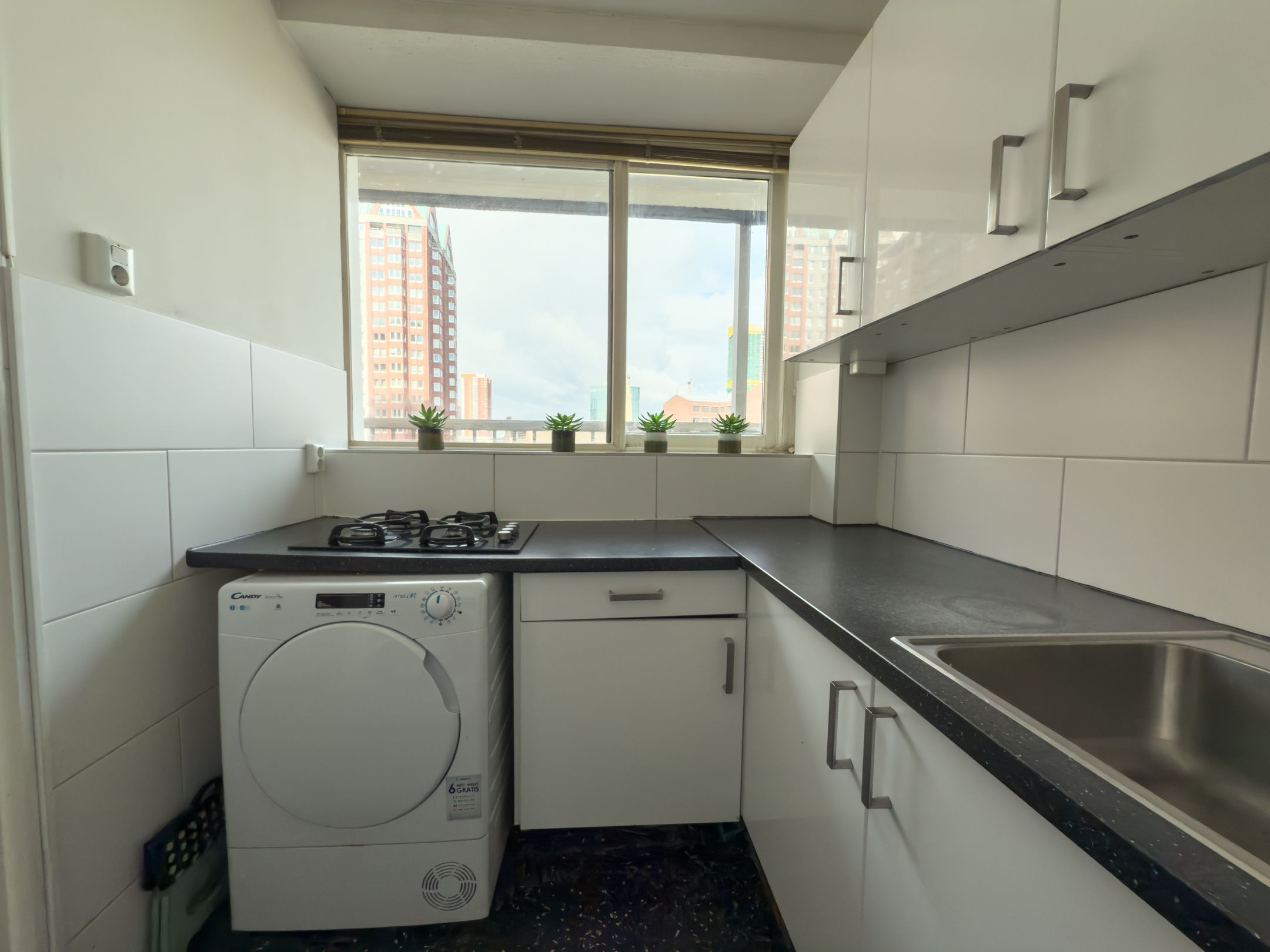 Foto 12 van Mariniersweg 233