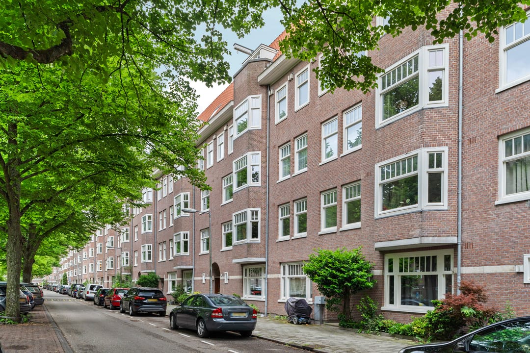 Foto 2 van Van Tuyll van Serooskerkenweg 69-1