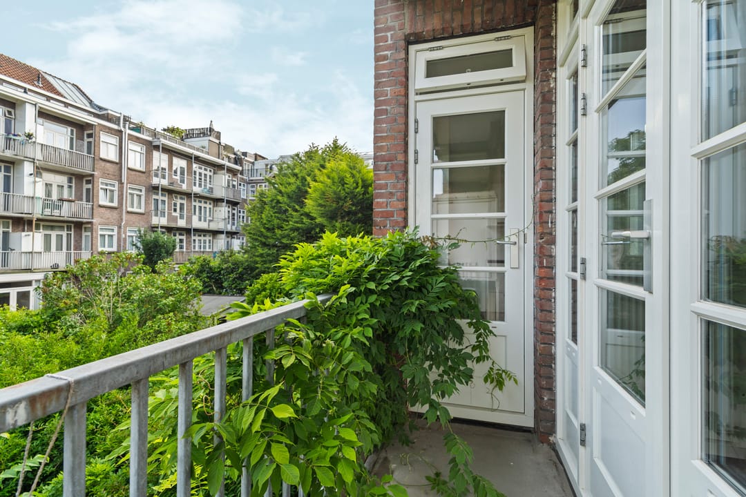 Foto 11 van Van Tuyll van Serooskerkenweg 69-1