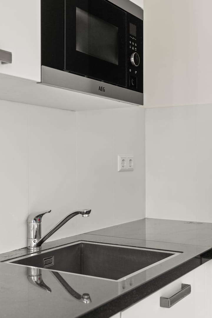 Foto 18 van Van Tuyll van Serooskerkenweg 69-1