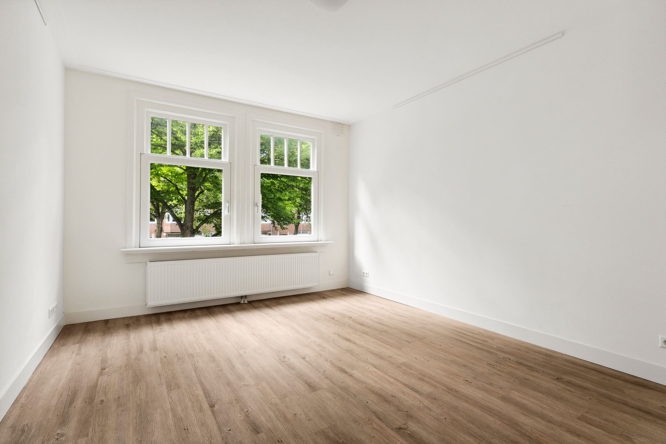 Foto 24 van Van Tuyll van Serooskerkenweg 69-1