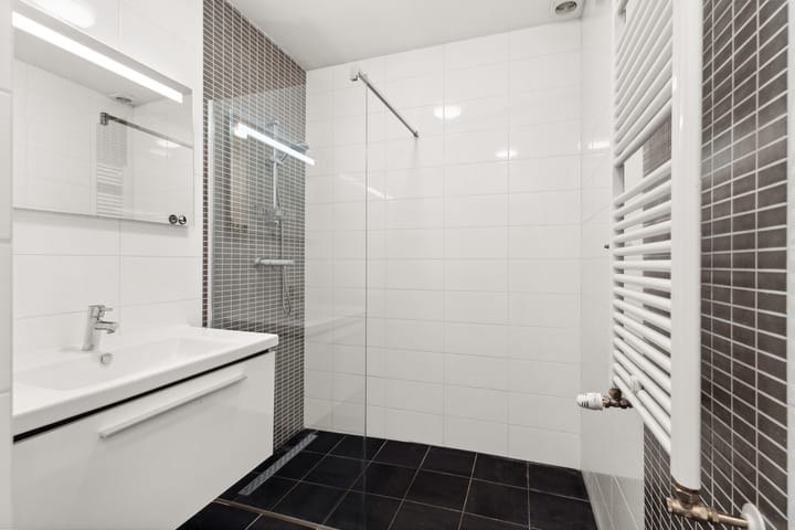 Foto 26 van Van Tuyll van Serooskerkenweg 69-1