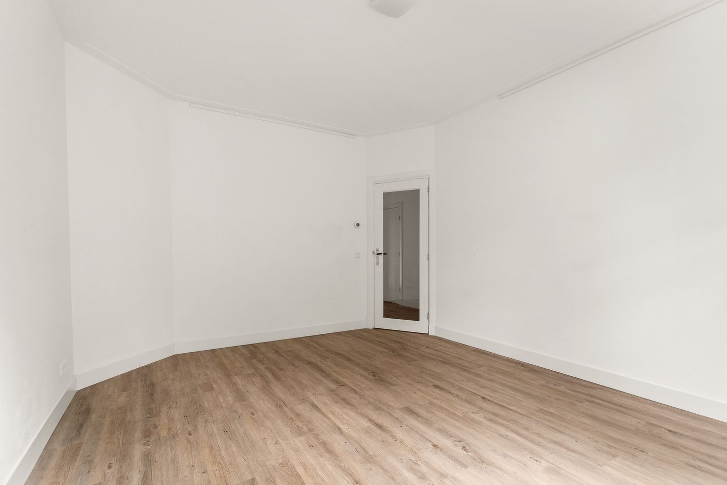 Foto 29 van Van Tuyll van Serooskerkenweg 69-1