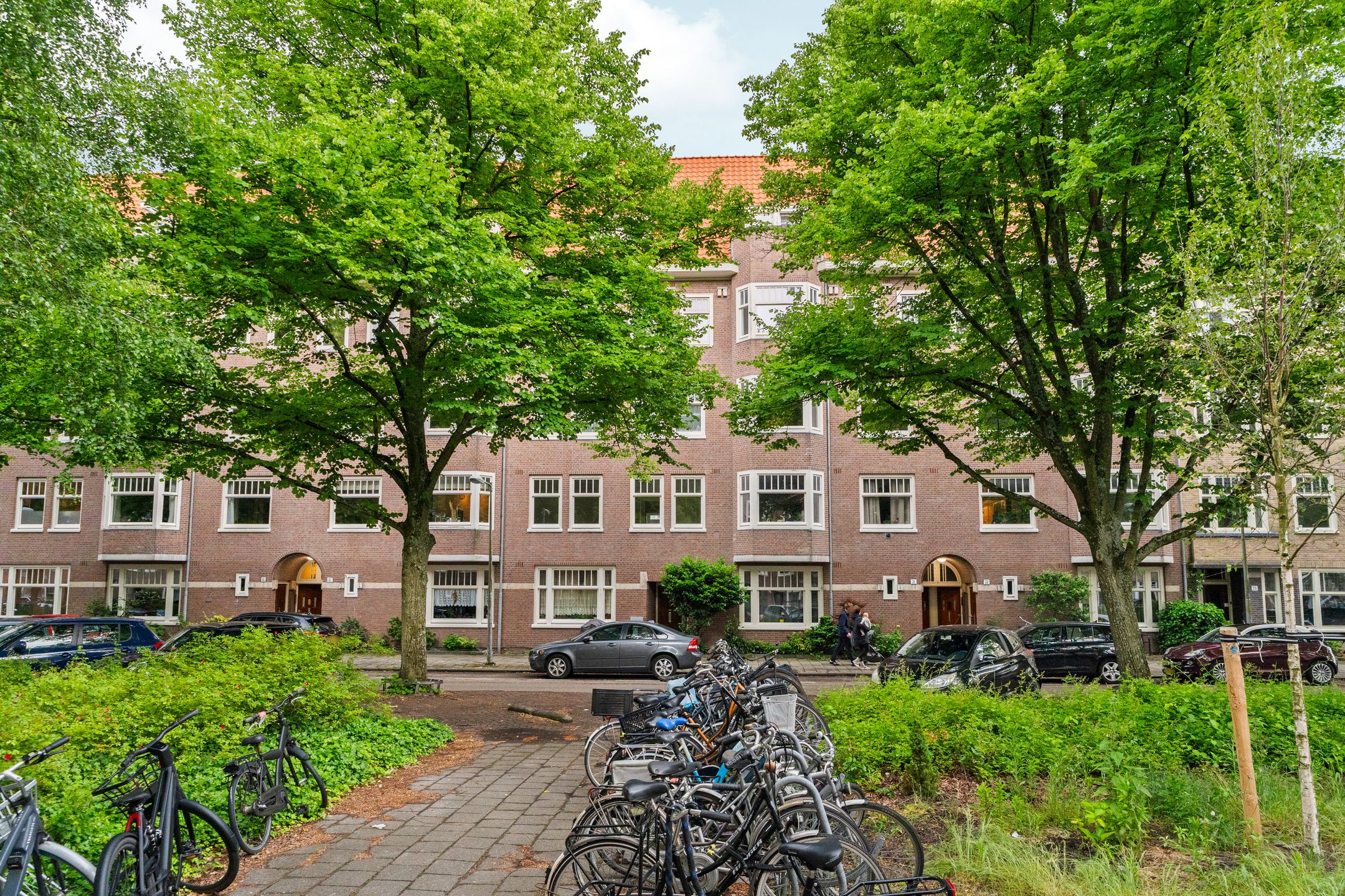 Foto 33 van Van Tuyll van Serooskerkenweg 69-1