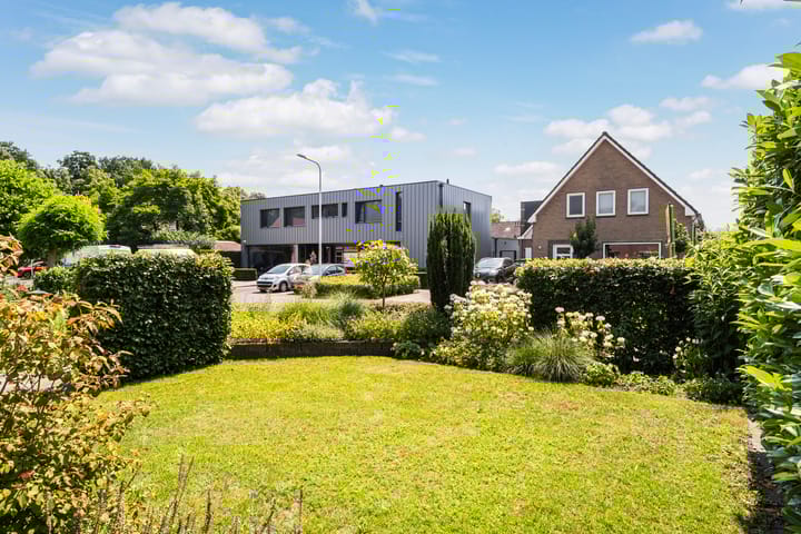 Foto 39 van Schoolstraat-Lemelerveld 24