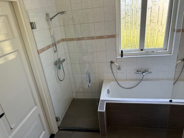 Foto 41 van Van Sytzamawei 29