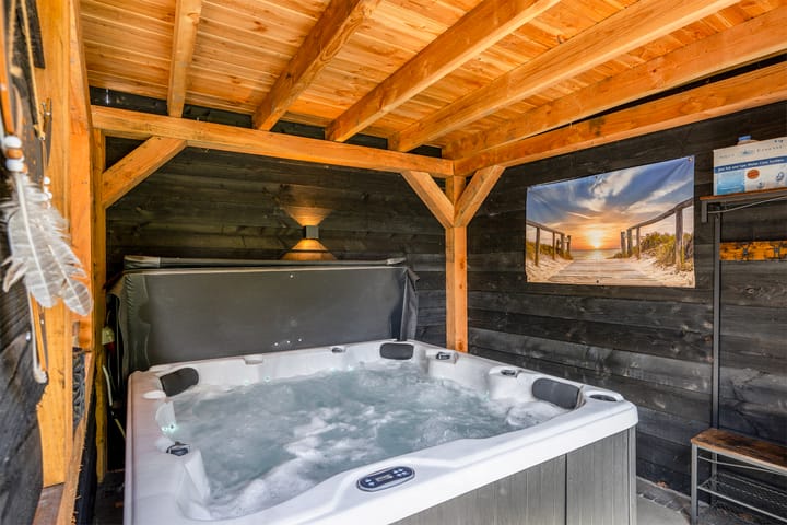 Foto 28 van van Heutszpark 18