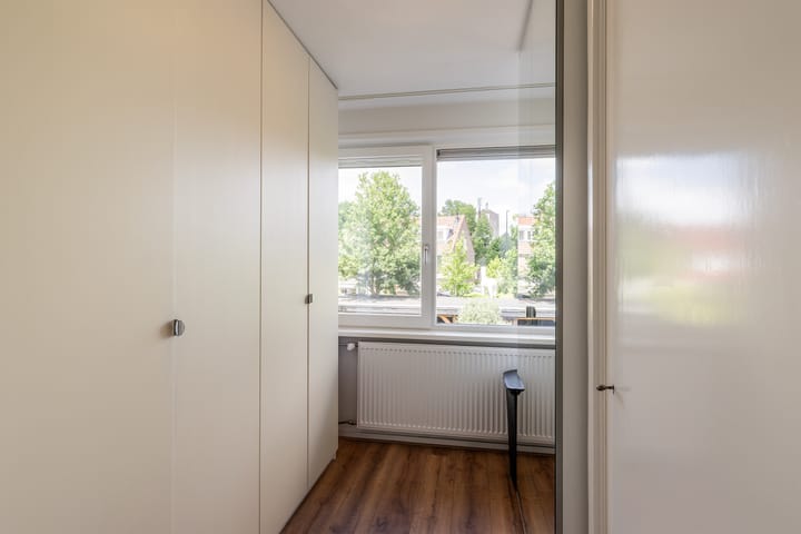 Foto 35 van van Heutszpark 18