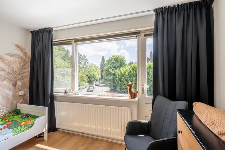 Foto 38 van van Heutszpark 18