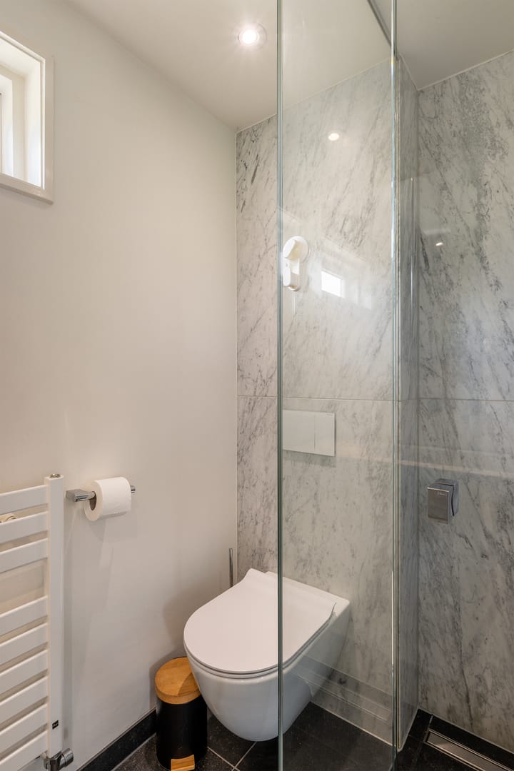 Foto 41 van van Heutszpark 18