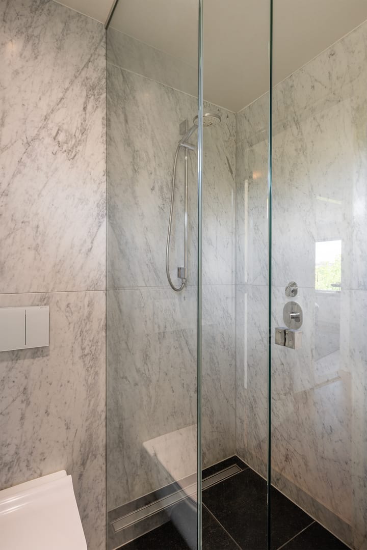 Foto 42 van van Heutszpark 18