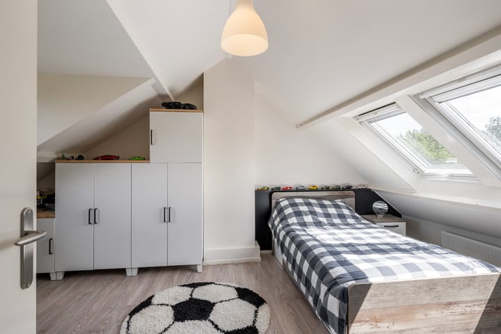 Foto 44 van van Heutszpark 18