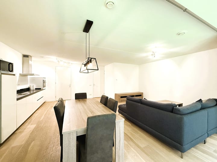 Photo 6 of Willem Frederik Hermansstraat 17