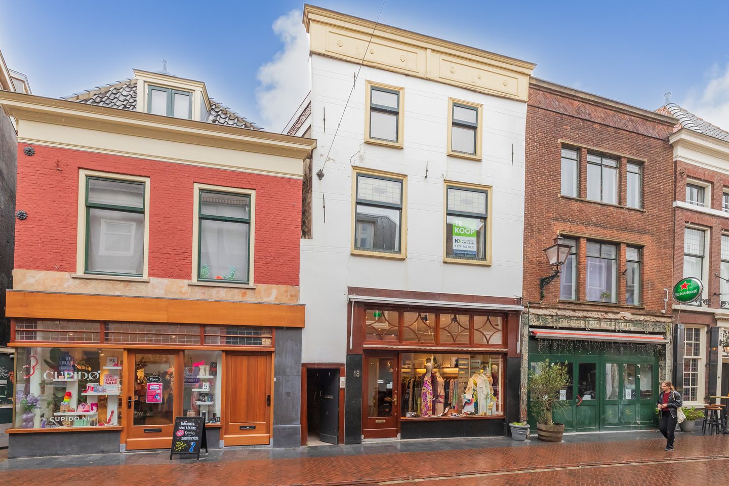 View photo 1 of Haarlemmerstraat 18