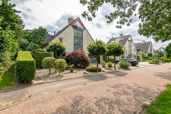 Foto 7 van Annie van Beintumpad 6