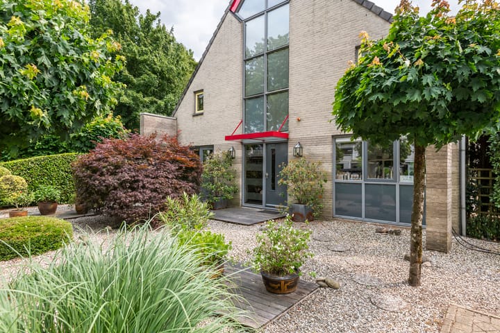 Foto 10 van Annie van Beintumpad 6