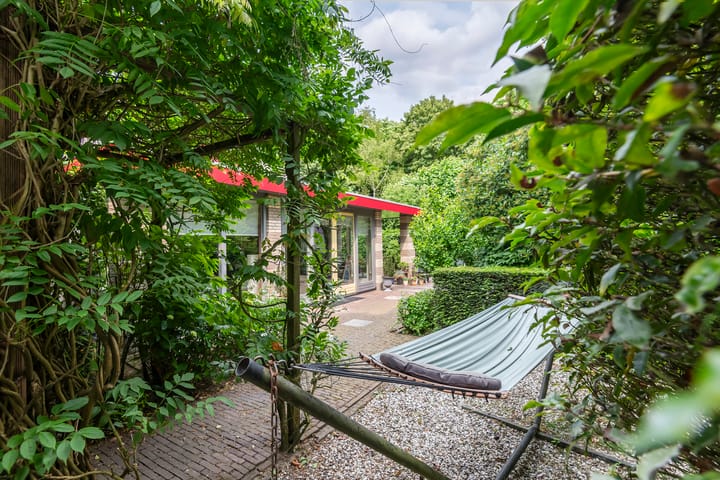 Foto 14 van Annie van Beintumpad 6