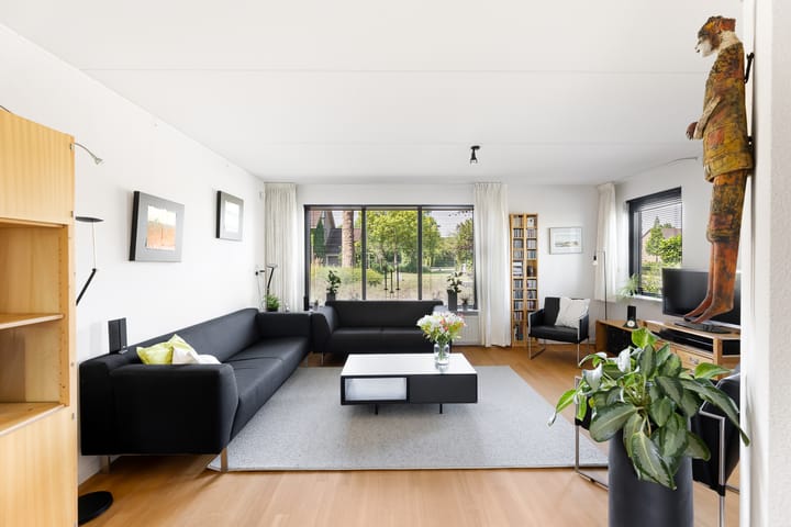 Photo 11 of Bruggemede 1