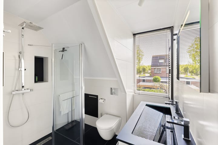 Photo 32 of Bruggemede 1