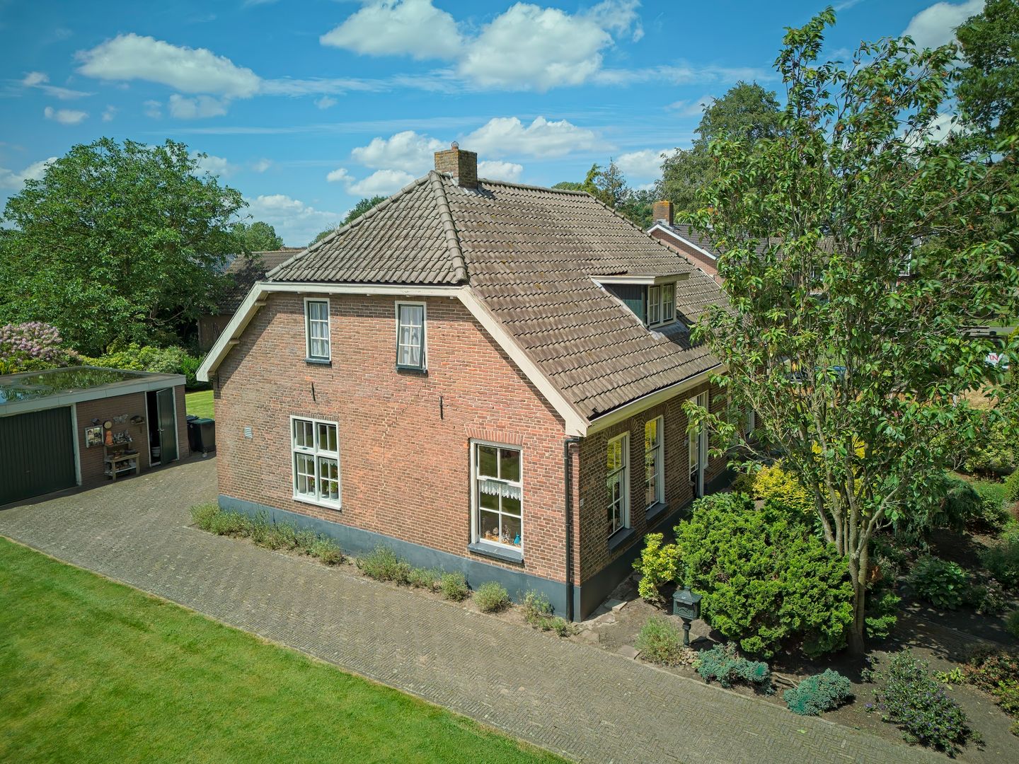 Photo 4 of Kerkweg 95