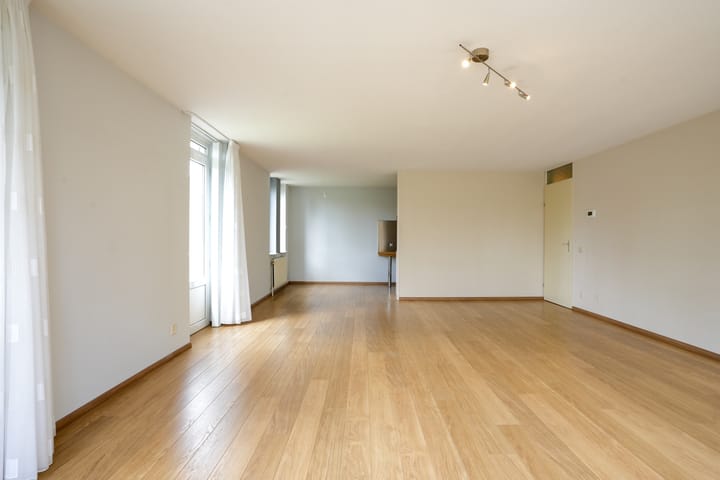 Foto 6 van Sjwats Jris 33