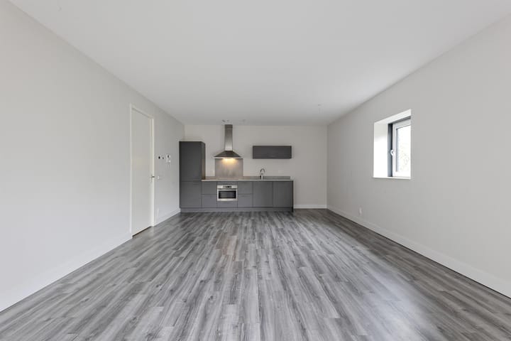 Photo 2 of 1e Lulofsdwarsstraat 18-F