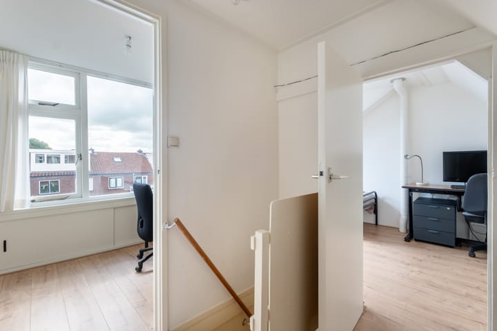 Photo 41 of Jan Steenstraat 1