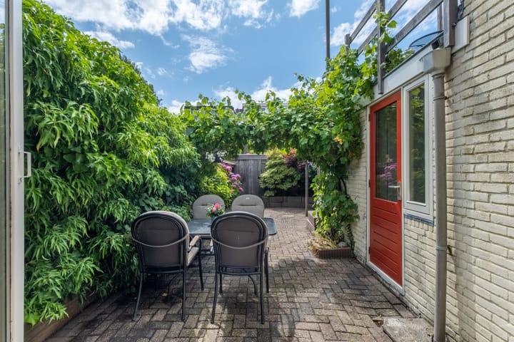 Photo 58 of Jan Steenstraat 1