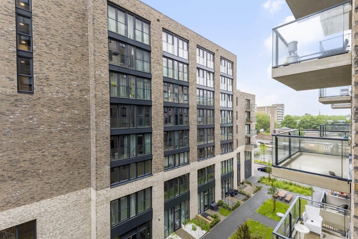 Photo 1 of 1e Lulofsdwarsstraat 18-F