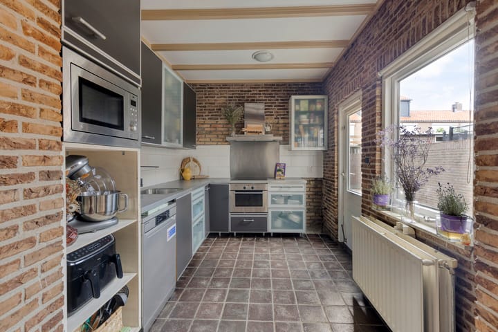 Foto 9 van Anna Bijnsstraat 48